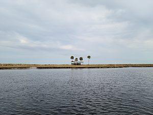 7 Palms Shelter on the St. Johns River